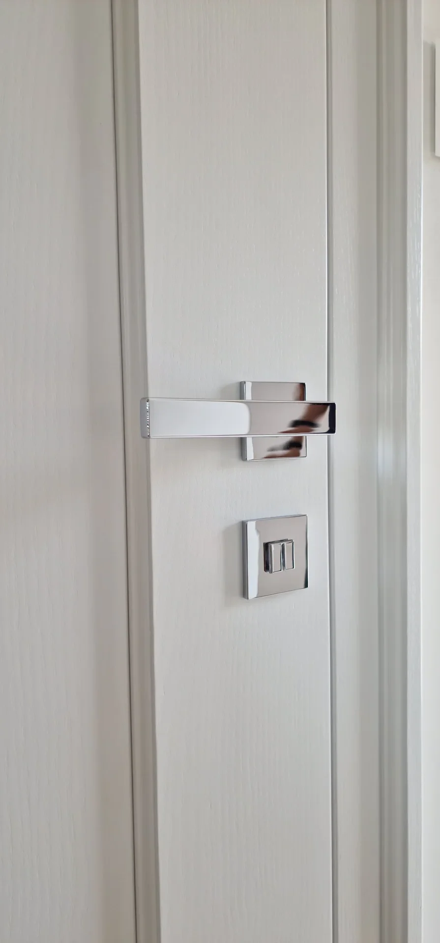 Drzwi i schody, realizacja w Siemianowicach Śląskich